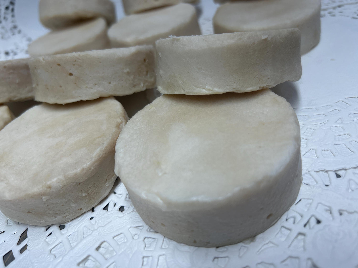 Shaving Soap, Authentic Barbershop Wet Shave Soap, 3.0 oz. Super rich, creamy, Caribbean Teakwood fragrance