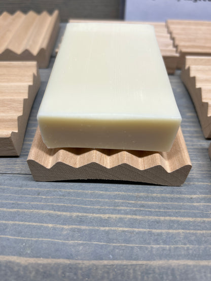 4" Alder Wood Soap Dish – Natural Battlement Design