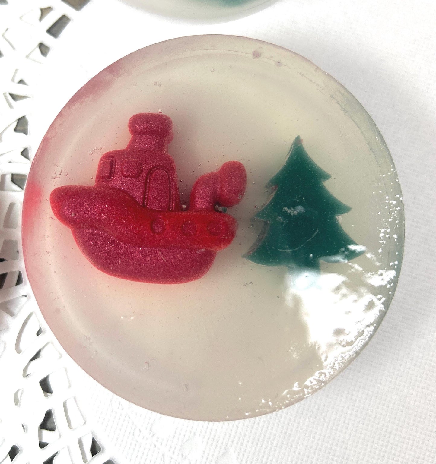 Christmas  Soap, 4.0 oz., Gifts for everyone, kids, children, teens, Mom, Dad, Uncle, Aunt,grandma, Grandpa