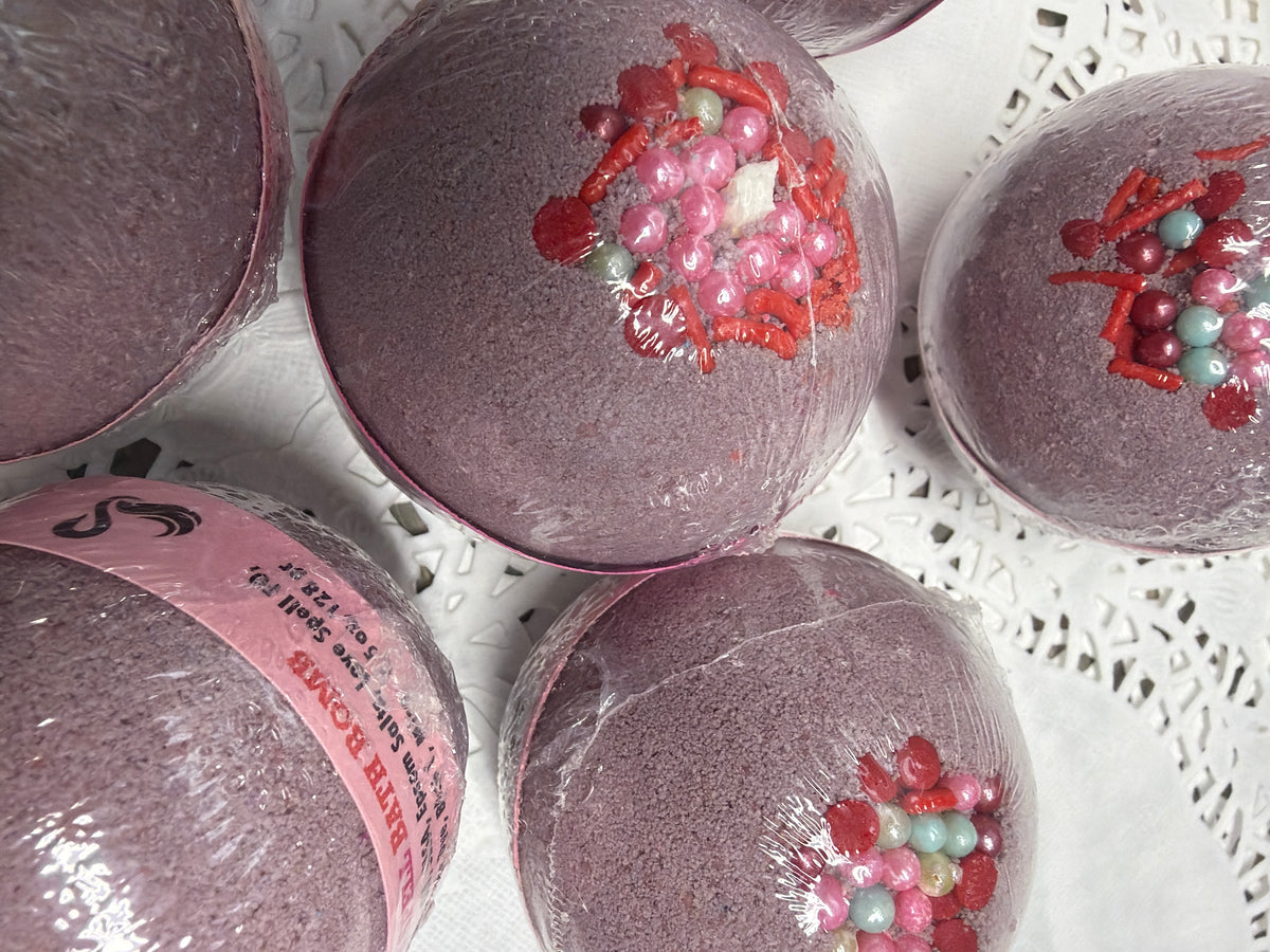 Bath Bomb - Love Spell flower and fruit scented Bath Bombs, Love Spell with Embeds
