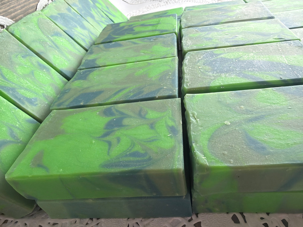 Aloe Vera and Cucumber Soap made with real Cucumber and real aloe inner leaf, Lovely lather