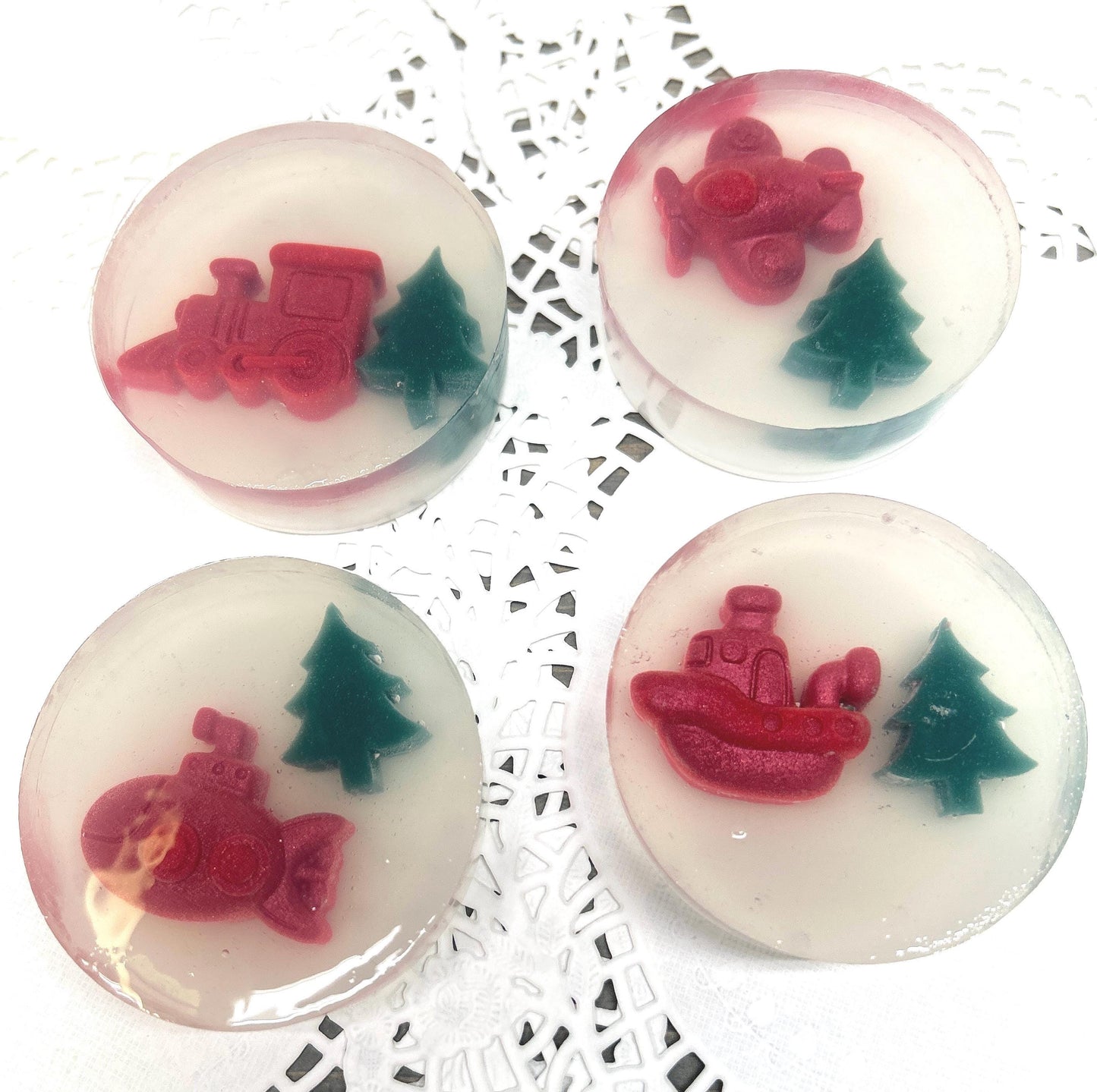 Christmas  Soap, 4.0 oz., Gifts for everyone, kids, children, teens, Mom, Dad, Uncle, Aunt,grandma, Grandpa