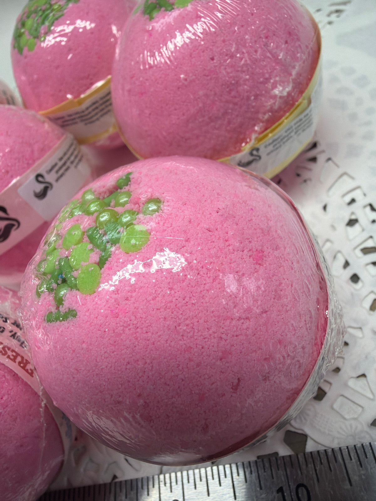 Bath Bomb - Fresh Cut Roses Scented Bath Bombs with Embeds and Candy sprinkled