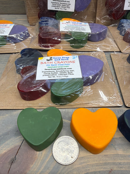 BATH CRAYONS HEART SHAPE FOR BATH TIME FUN! Oh, the creativity!