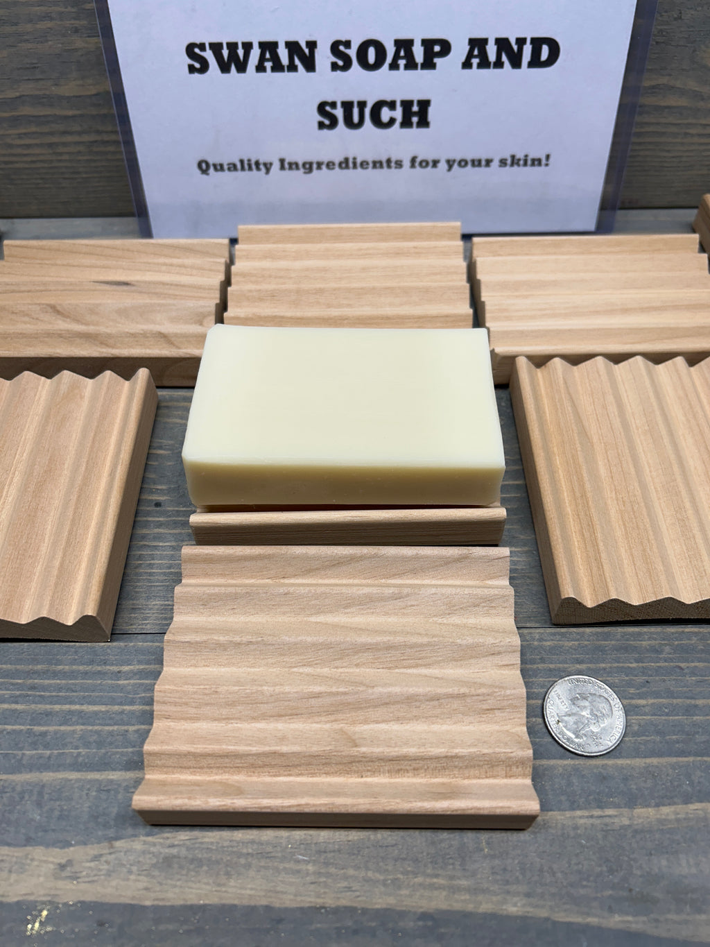 4" Alder Wood Soap Dish – Natural Battlement Design