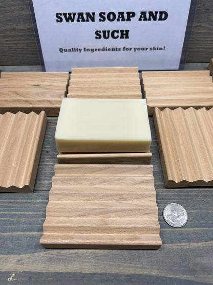 4" Alder Wood Soap Dish – Natural Battlement Design