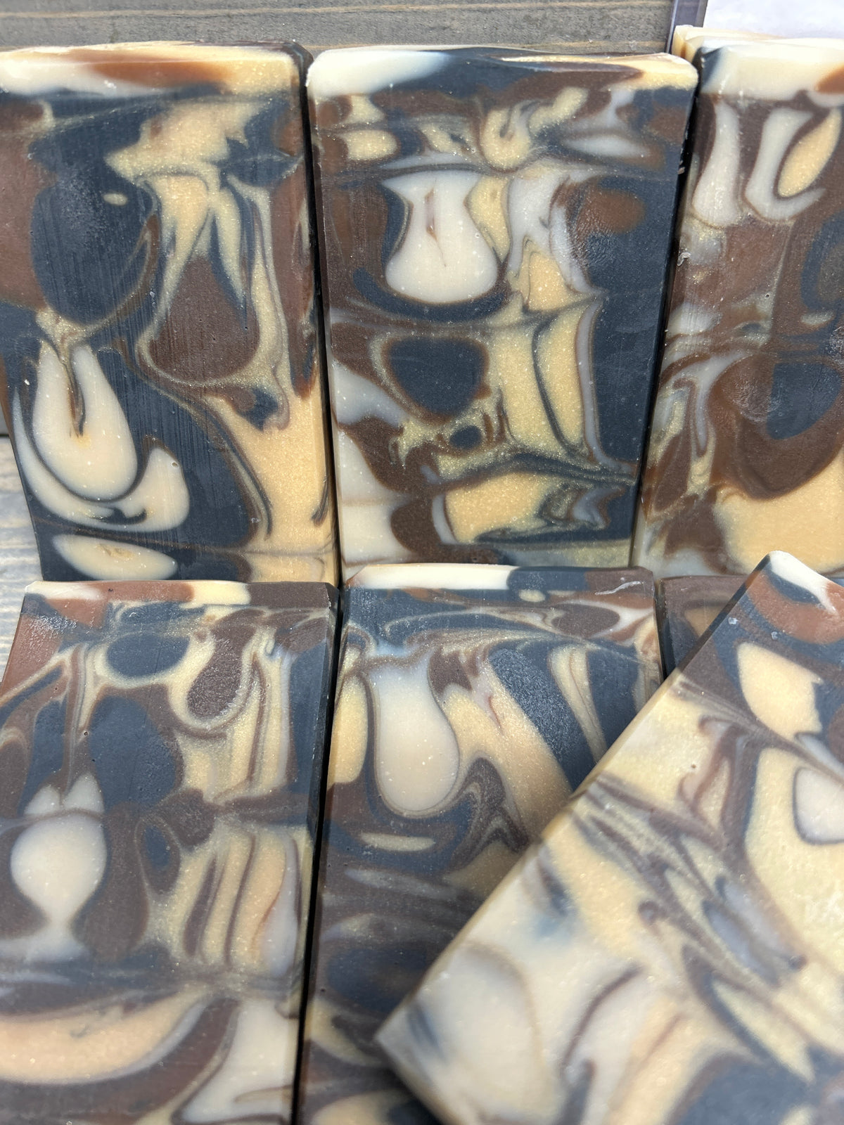 Antique Sandalwood Soap 5.0 oz., White creamy bubbles, Cleanses and smells so good