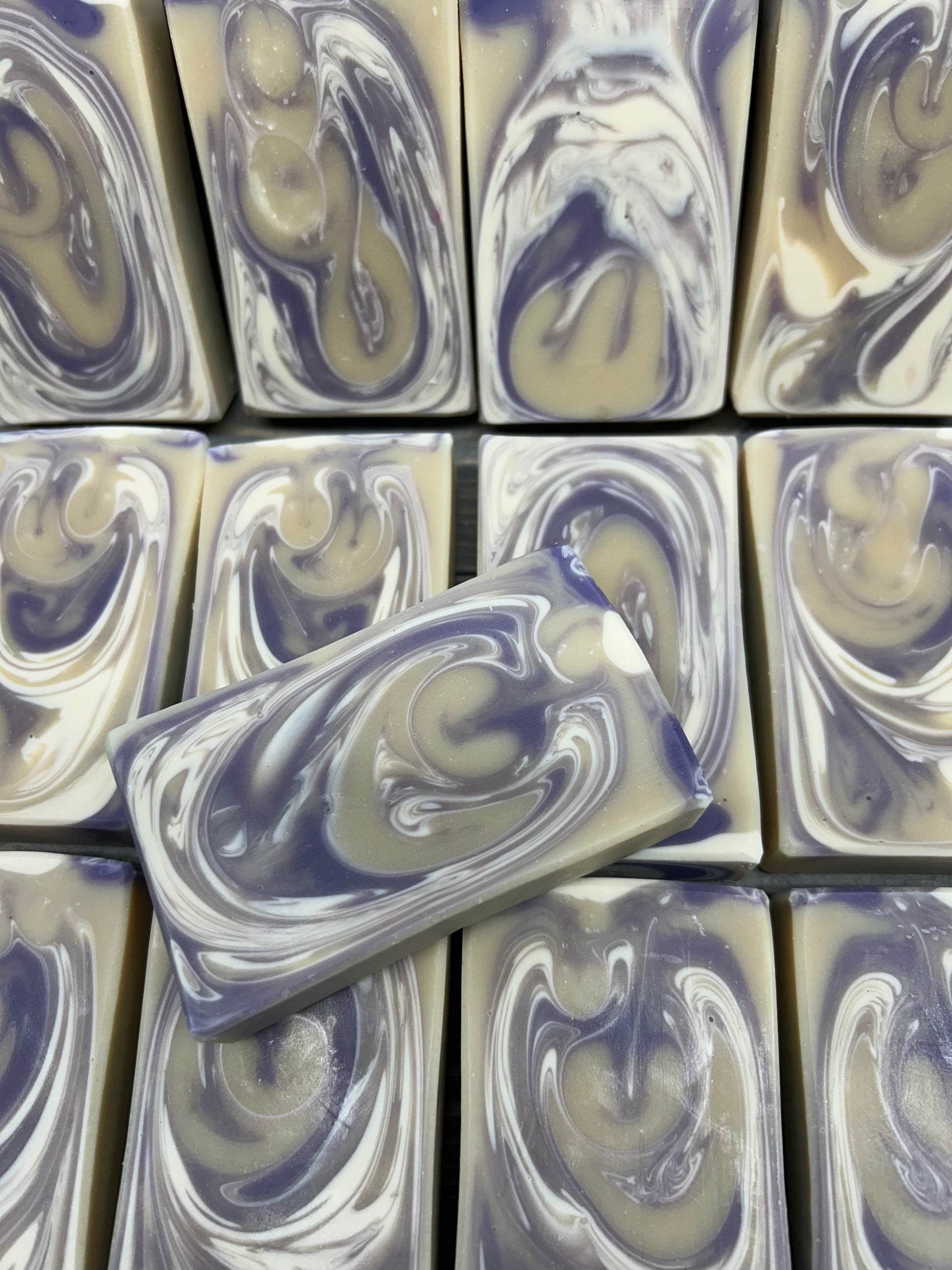 Lavender Goat Milk Soap for Sensitive & Dry Skin Relief; 5.0 oz., Creamy Soap, Bubbly Soap, handcrafted soap