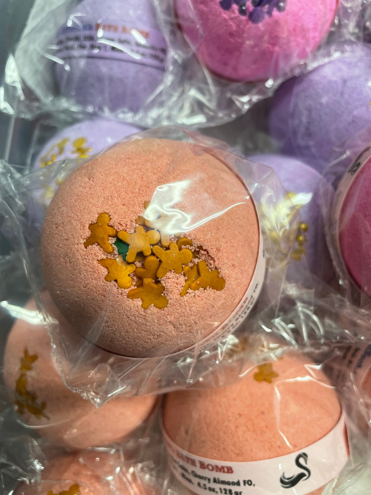 Bath Bomb - Cherry Almond Bath Bombs with Embeds and sugar sprinkles of gingerbread men - 4.5 oz - 2.5"