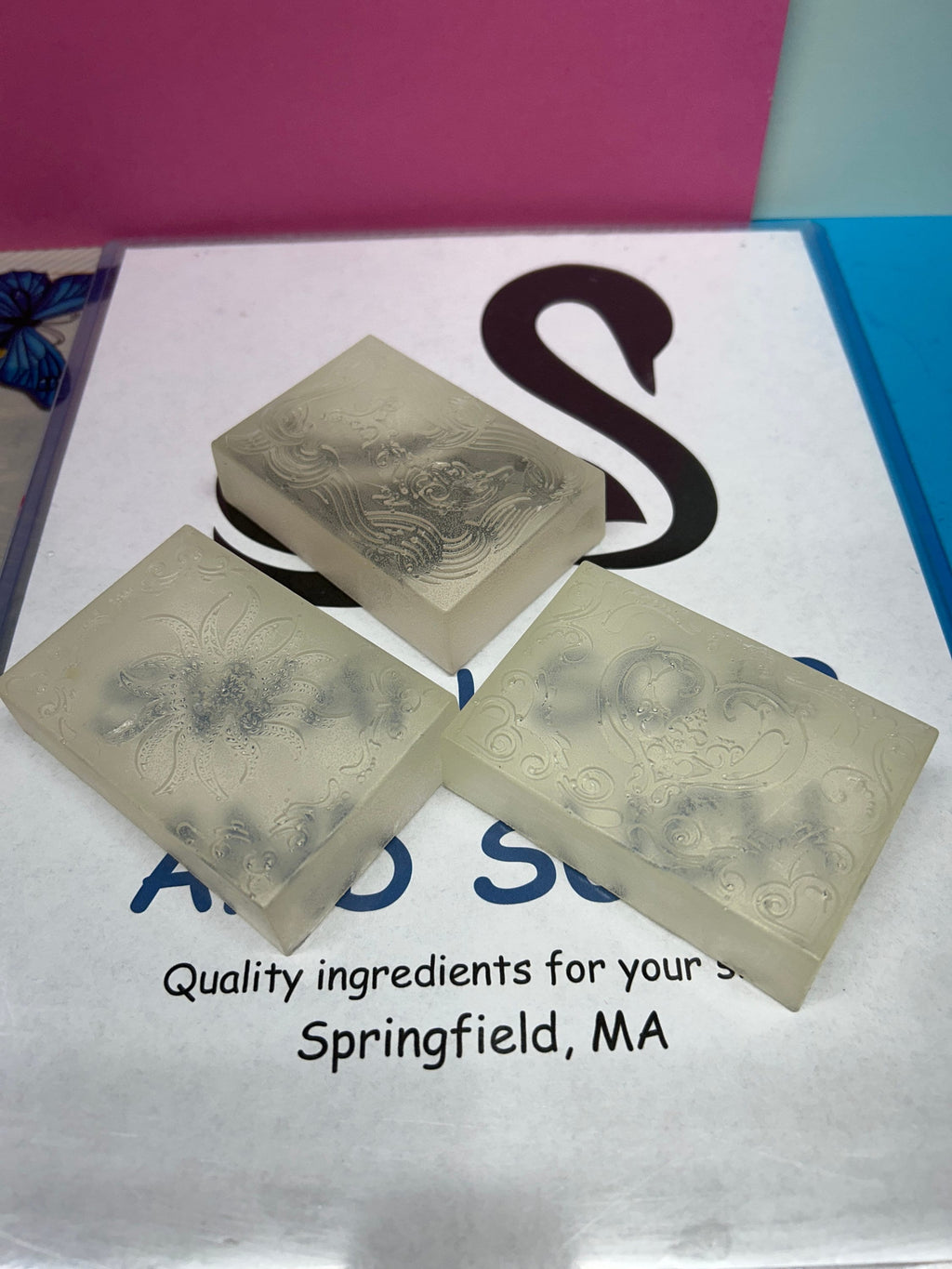 Glycerin Soap, Transparent Soap, very bubbly, Lucious lather, no propylene glycol, no scent no color