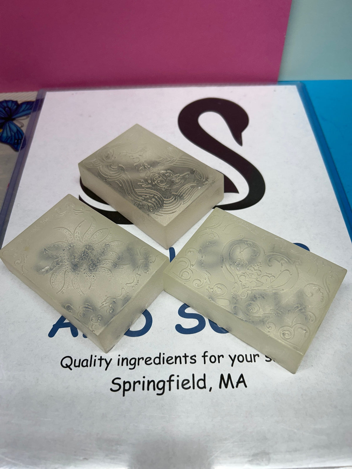 Glycerin Soap, Transparent Soap, very bubbly, Lucious lather, no propylene glycol, no scent no color