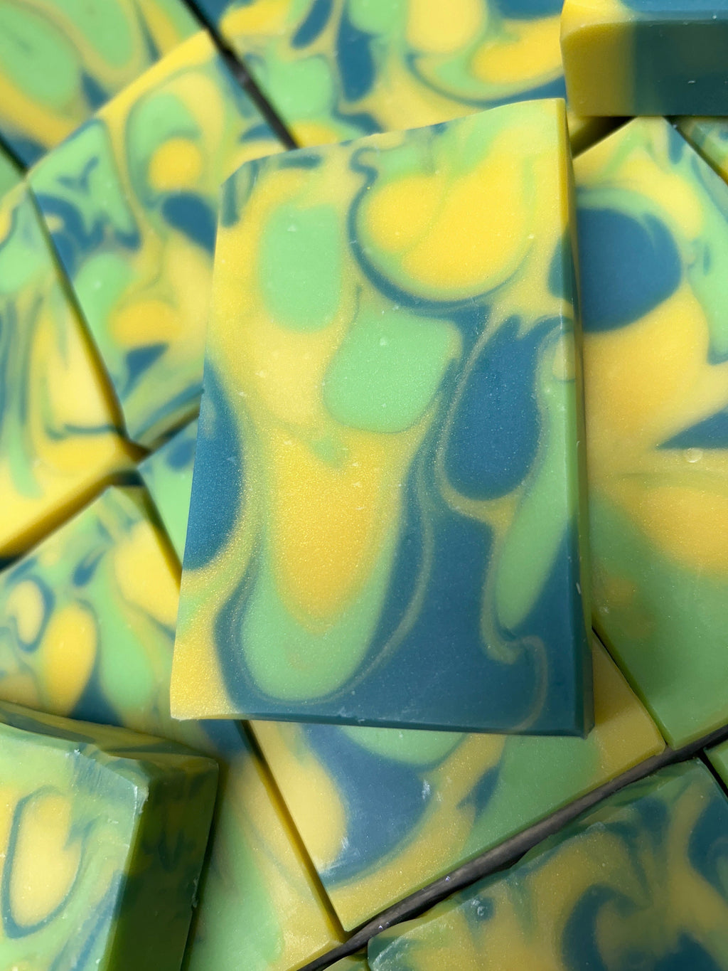 Lemongrass Bar Soap 5.0 oz. Smooth and Creamy with that Lemon scent! Ahhh