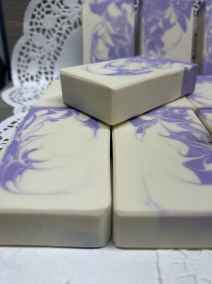 Lilac Soap,  such a heavenly scent, 5.0 oz Bar Soap, bubbly soap, creamy soap